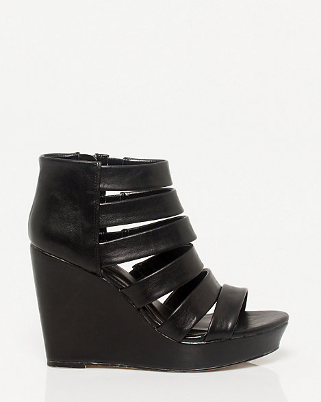 Leather-Like Strappy Wedge | LE CHÂTEAU