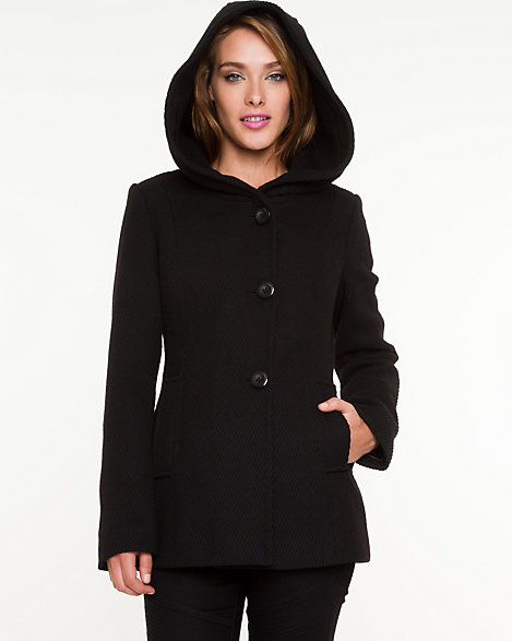 pottery faces garden