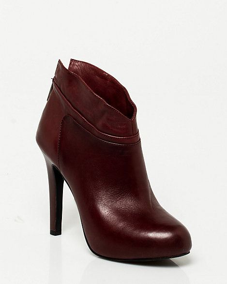 flatform leather ankle boots with faux pearl straps