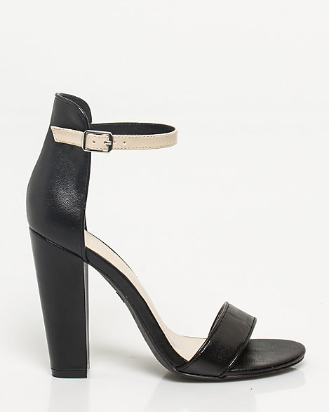 Leather-Like Block Heel Sandal | LE CHÂTEAU