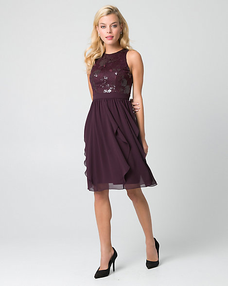 Lace & Chiffon Halter Cocktail Dress | LE CHÂTEAU