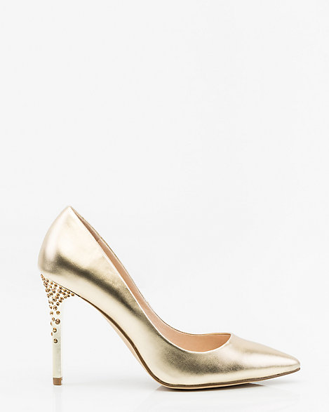 le chateau bridal shoes