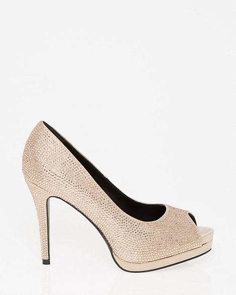 le chateau bridal shoes