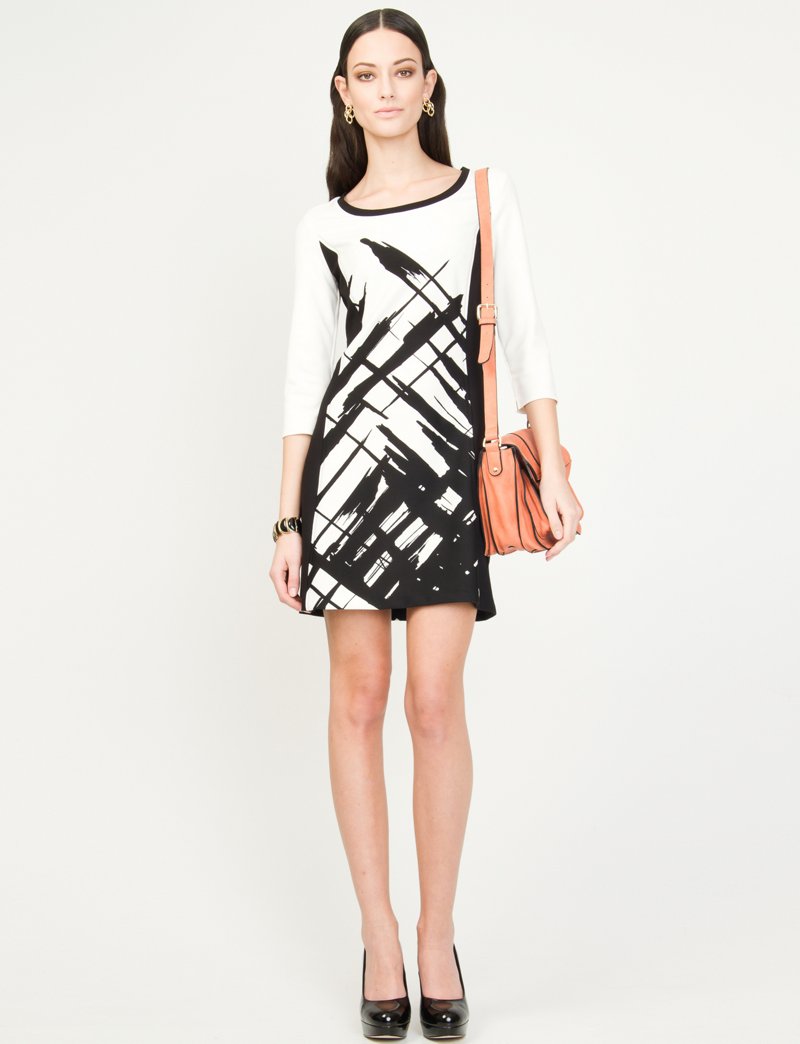 LE CHÂTEAU Dress Shop 1094